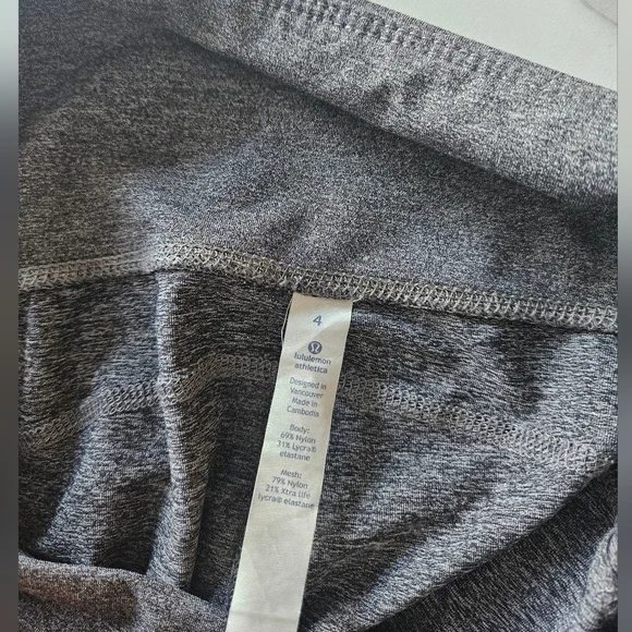 Lululemon Size 4 - Picture 4 of 6